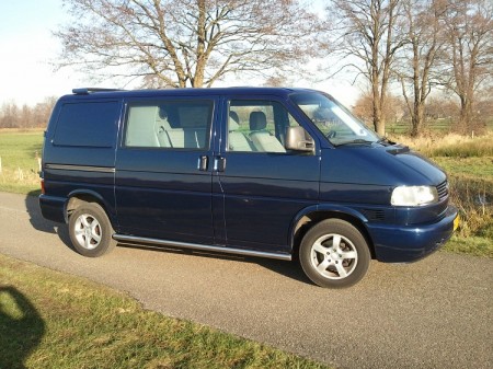 Glimmend Bussie