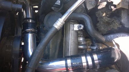 kriskras richting intercooler