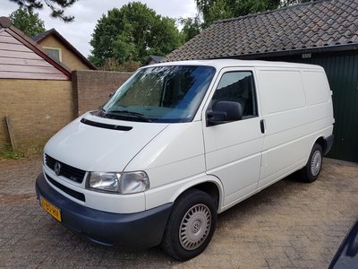 De bus zoals hij nu is, maar niet voor lang:)