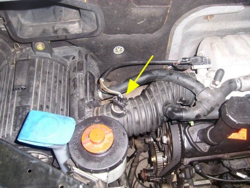 Elektrik_Geber_Ansauglufttemperatur_G42_AAC_Einbauort-1.jpg