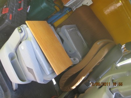 stoelen met tafel functie