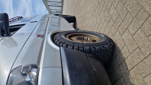 Bump stops verlengt, volledig ingeveerd hier, niks raakt